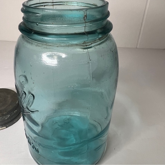 VINTAGE BALL 1910-1923 MASON JAR - BLUE  - QUART - ZINC LID - Picture 12 of 16
